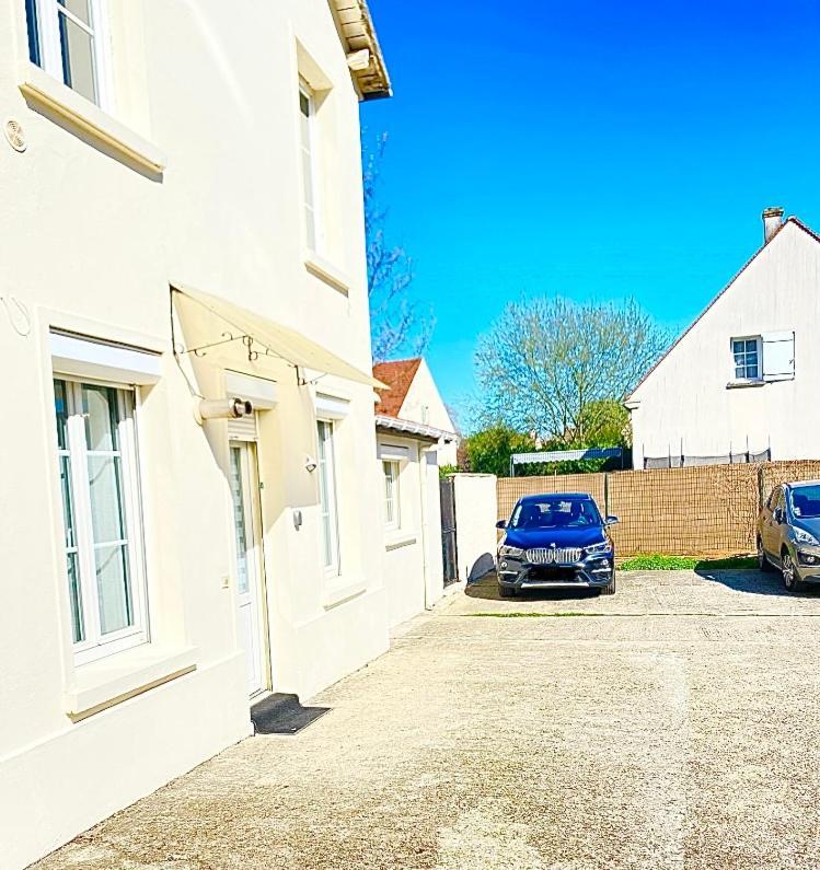 Maison Individuelle Tout Confort Terrasse Exterieur Proche Parc Asterix, Aeroport Roissy Cdg, Paris, Disney, Chateau De Chantilly La Chapelle-en-Serval Екстер'єр фото